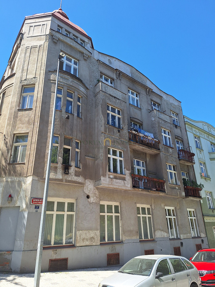 Prodej nájemního domu, činžáku 1 841 m² – fotografie 2