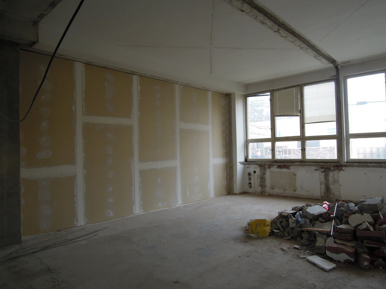 Pronájem obchodních prostor 90 m²