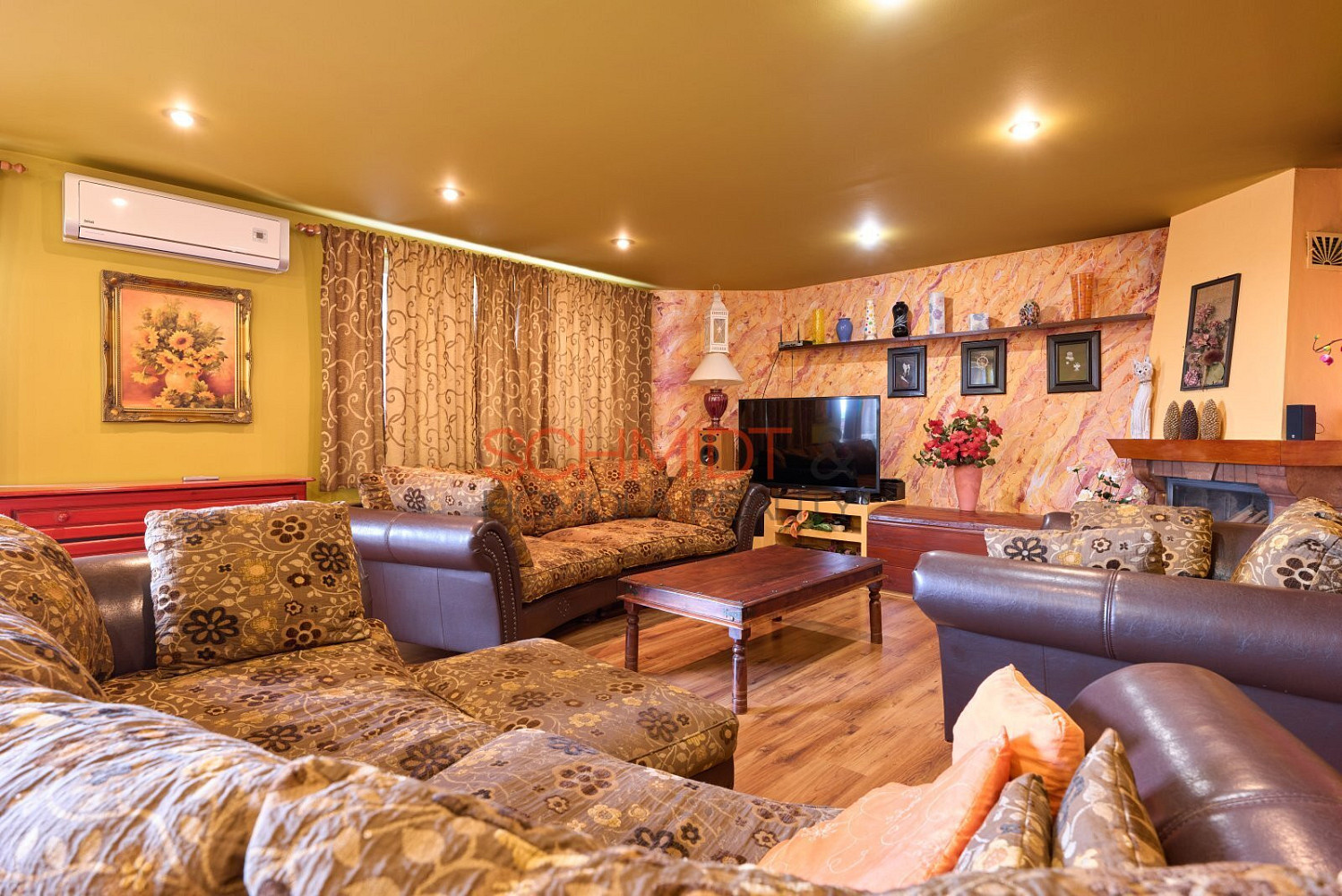 Prodej domu 437 m² s pozemkem 1 807 m² – pohled 5