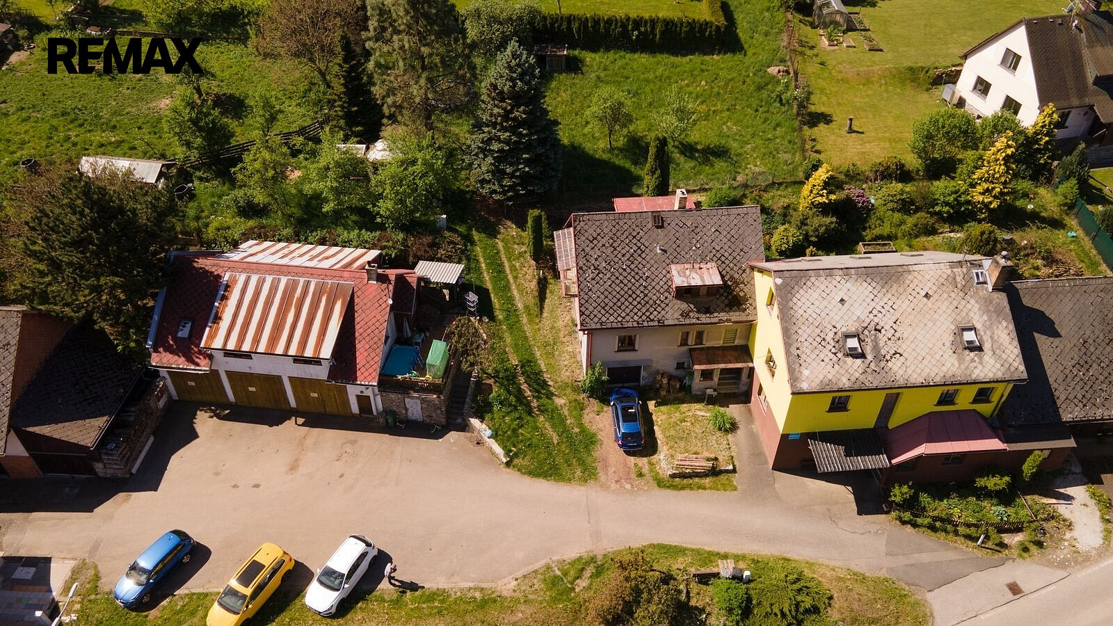 Prodej domu 250 m² s pozemkem 978 m² – fotografie 3