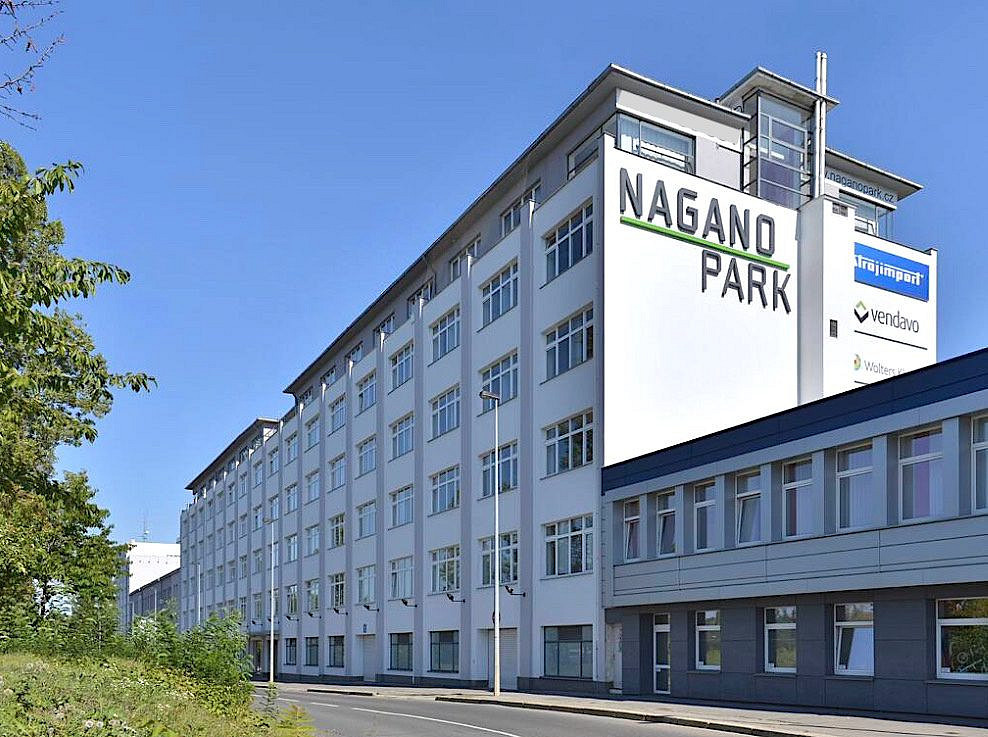 Pronájem kanceláře 158 m²