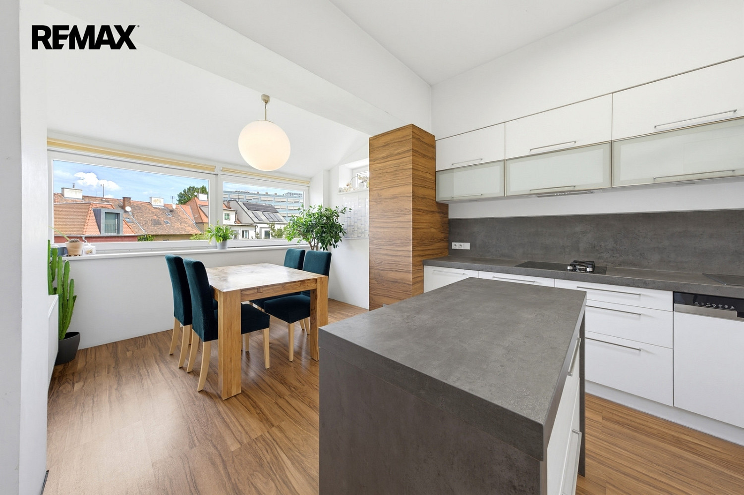 Prodej bytu 3+1 181 m² — photo 2