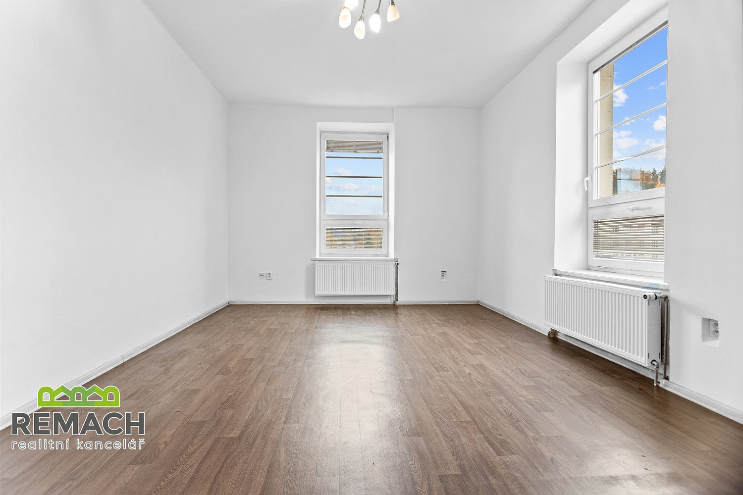Pronájem bytu 3+kk 78 m² – fotografie 2