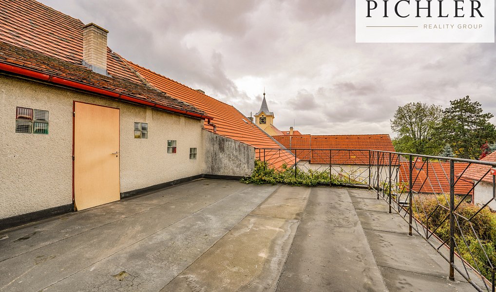 Prodej domu 292 m² s pozemkem 313 m², Kasejovice – náhled fotky 15