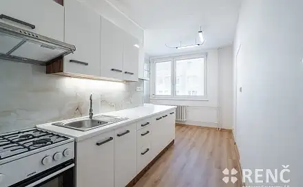 Pronájem bytu 2+1 62 m², Absolonova, Brno - Komín