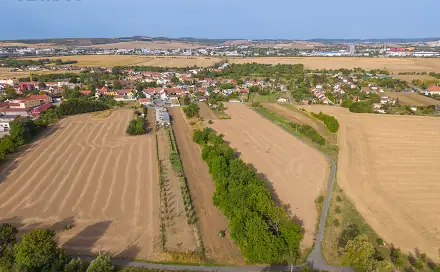 Prodej pozemku 3 338 m², Brno - Přízřenice