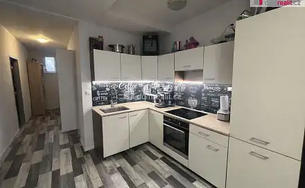 Pronájem bytu 3+kk 70 m²