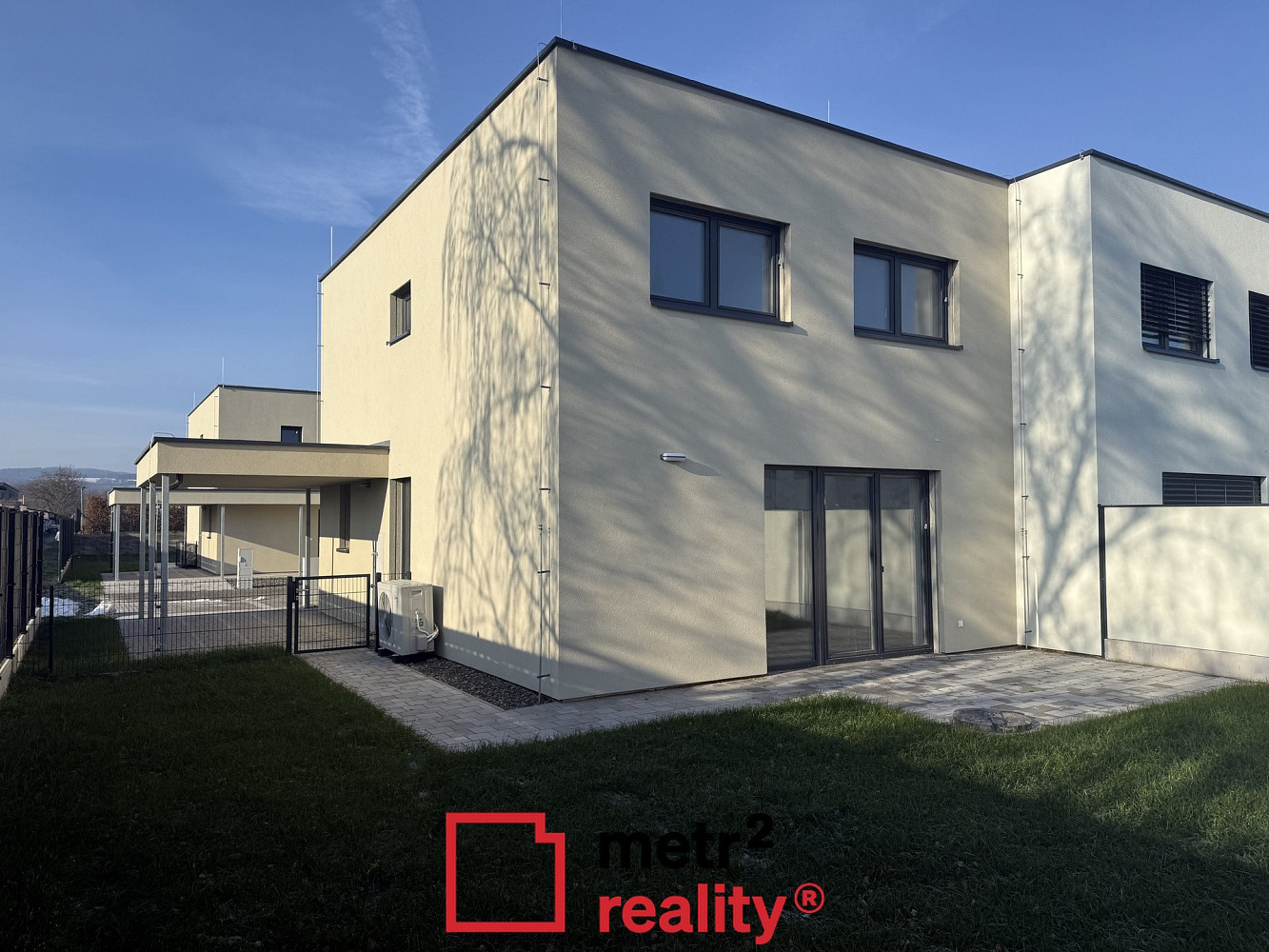 Prodej domu 102 m² s pozemkem 254 m² - Widok 3