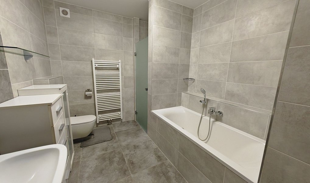 Pronájem bytu 3+kk 74 m², Rosice – náhled fotky 15