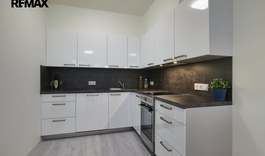Pronájem bytu 3+kk 72 m², Ostrava – náhled fotky 2