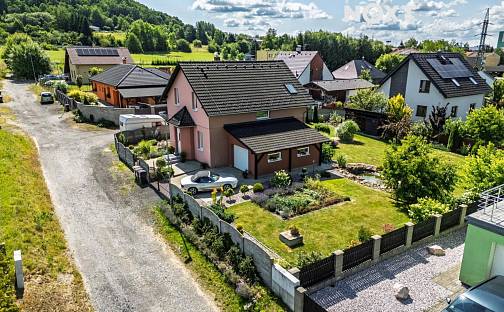 Prodej domu 144 m² s pozemkem 709 m², Česká Lípa - Lada