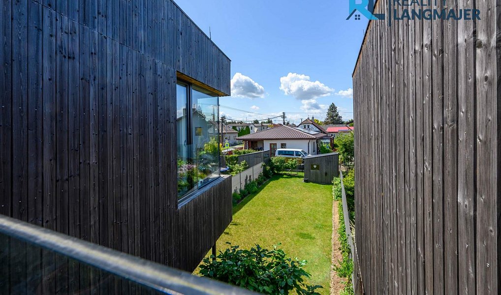Prodej domu 134 m² s pozemkem 343 m², Zruč-Senec – náhled fotky 19
