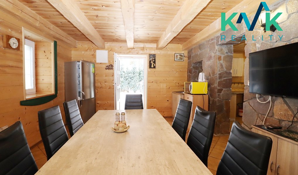 Prodej domu 149 m² s pozemkem 740 m², Loket – náhled fotky 3