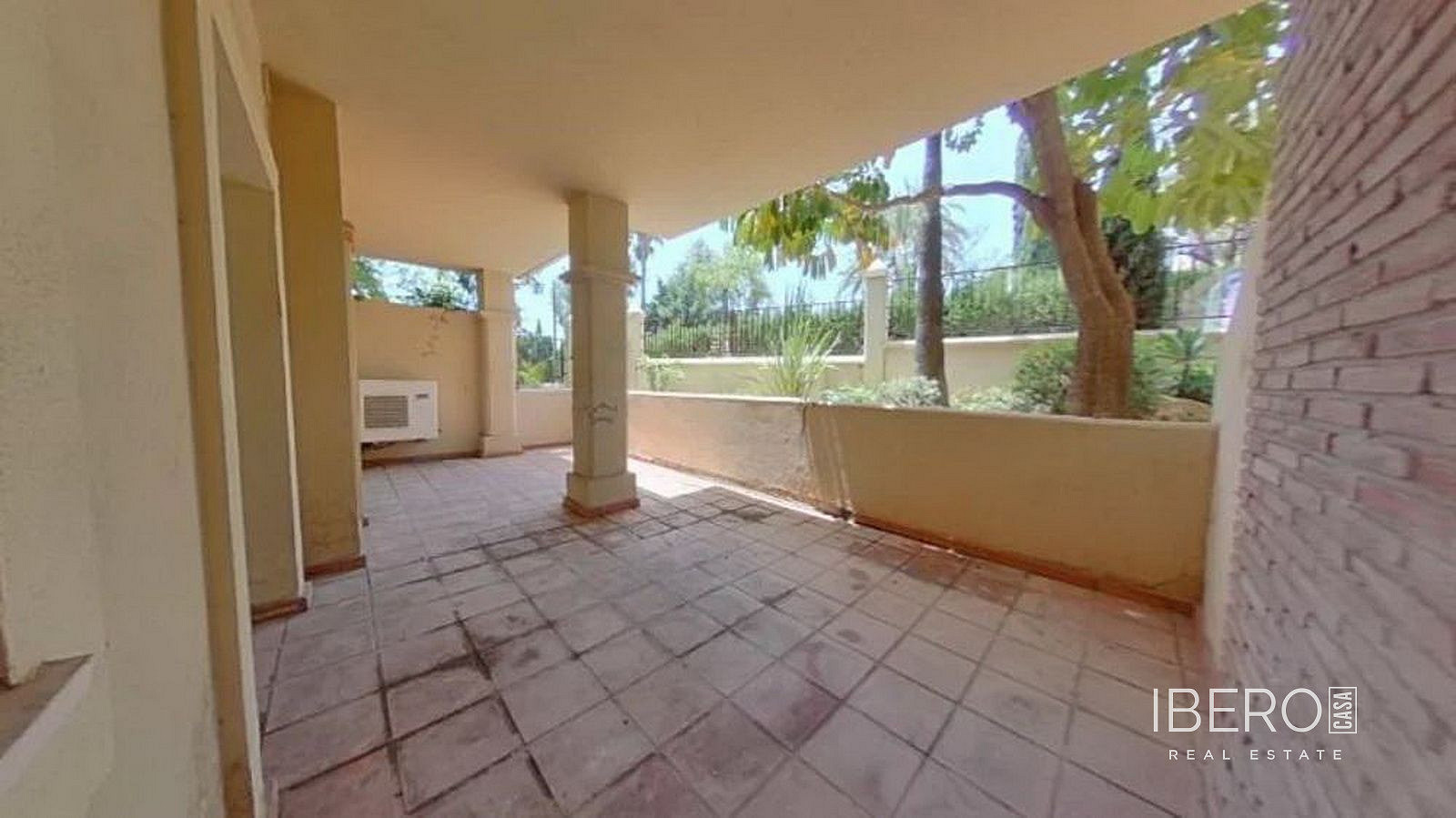 Piso 3+kk – Benahavís, La Cocha, Costa del Sol Occidental - Vista 2