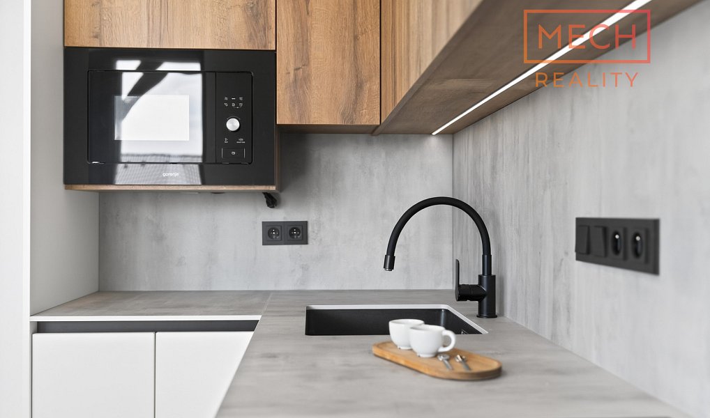 Prodej domu 100 m² s pozemkem 564 m², Znojmo – náhled fotky 2