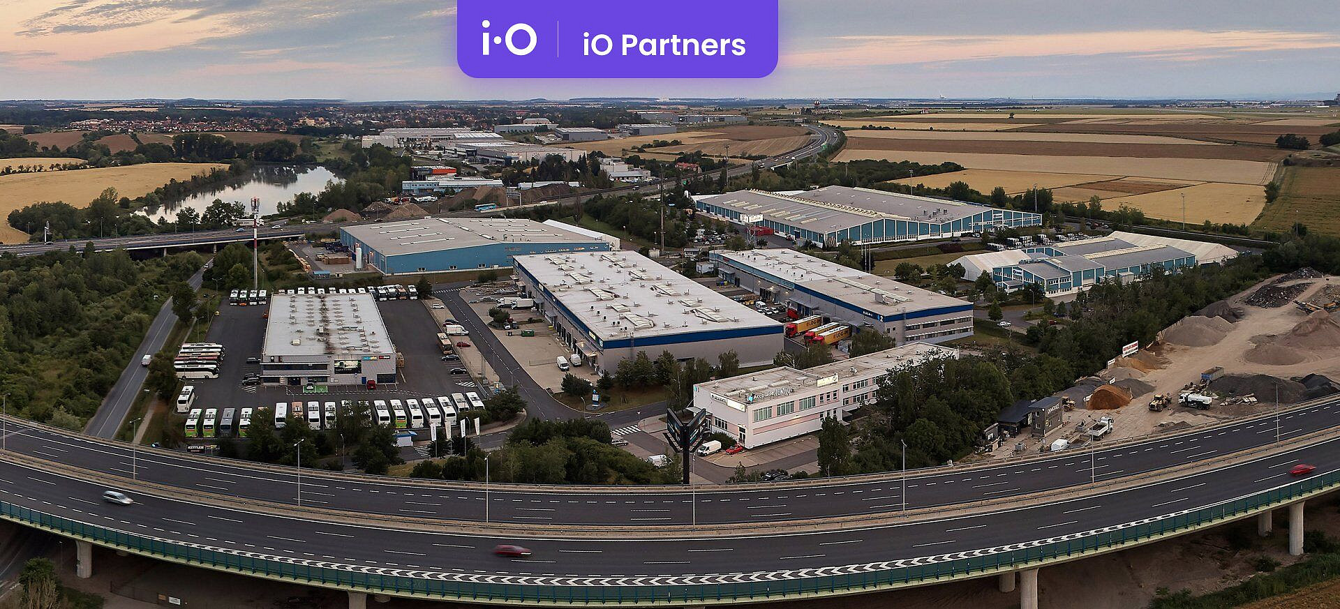 Pronájem skladovacích prostor 4 869 m² – fotografie 3