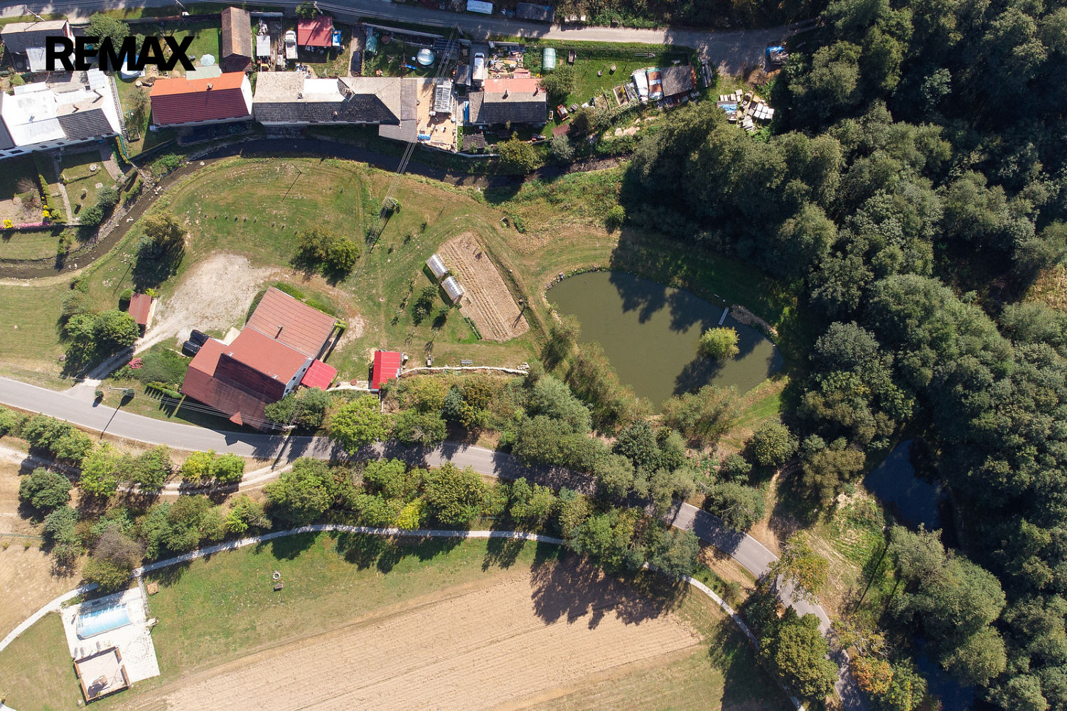 Prodej zemědělského objektu 770 m² – fotografie 3