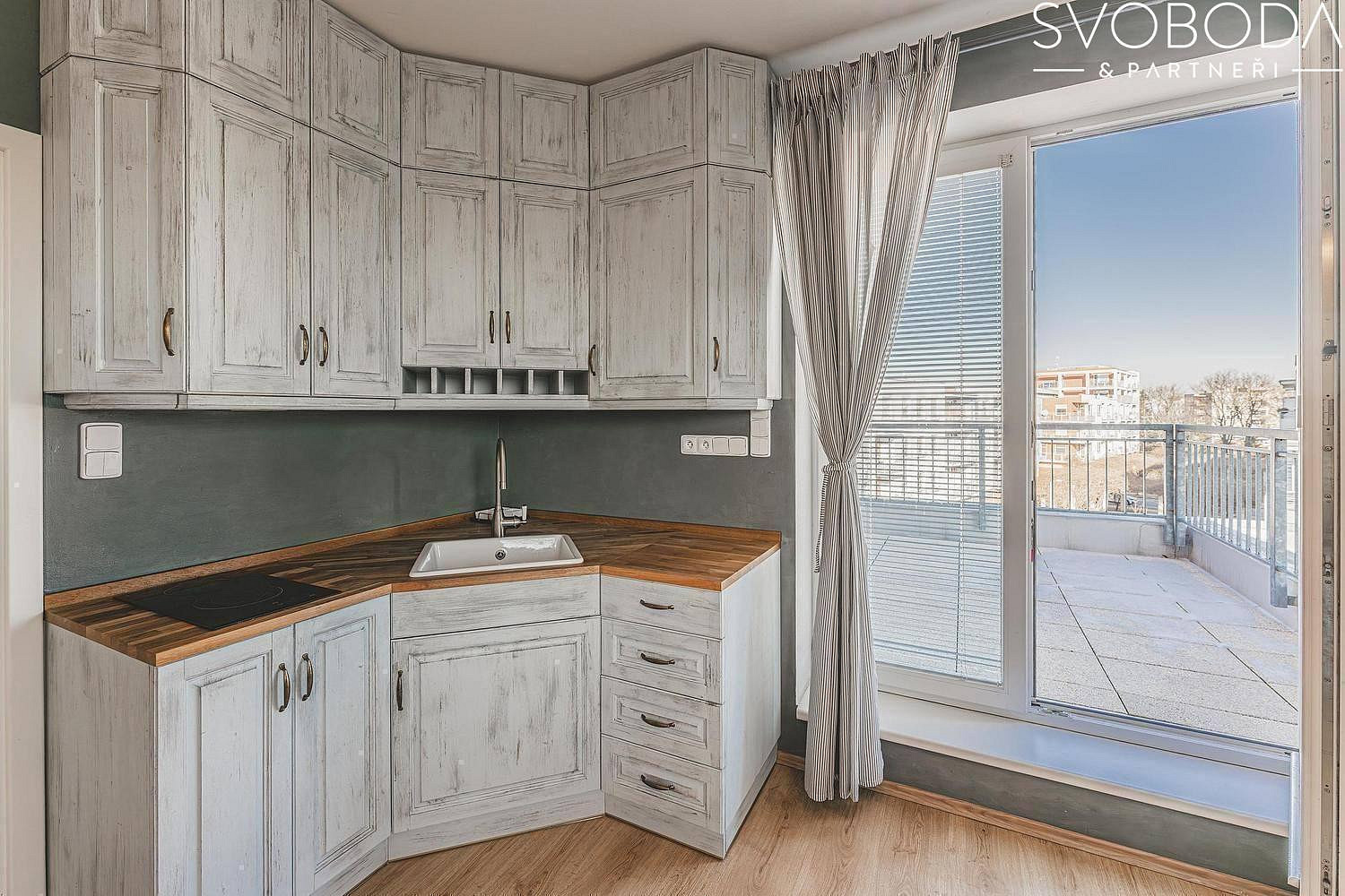 Pronájem bytu 1+kk 29 m²