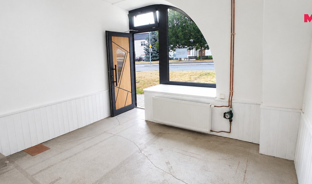 Pronájem komerčního objektu (jiného typu) 29 m², Hranice – náhled fotky 2