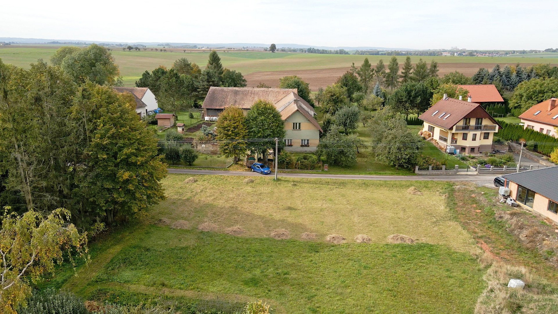 Prodej domu 89 m² s pozemkem 566 m² — photo 2