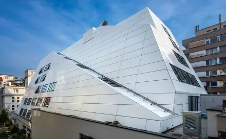 Pronájem obchodních prostor 198 m², Tusarova, Praha 7 - Holešovice