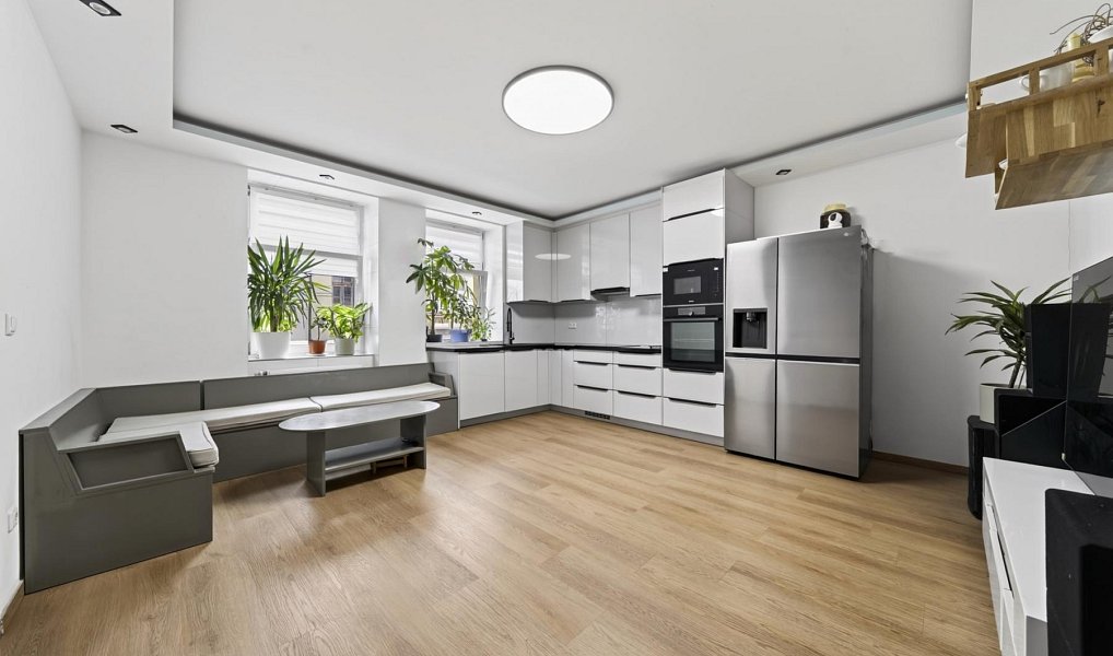 Prodej domu 381 m² s pozemkem 261 m², Plzeň – náhled fotky 12