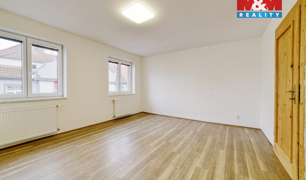 Prodej bytu 4+1 199 m², Cheb – náhled fotky 15