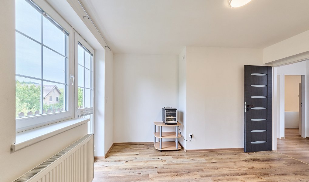 Prodej domu 141 m² s pozemkem 826 m², Mladé Buky – náhled fotky 17