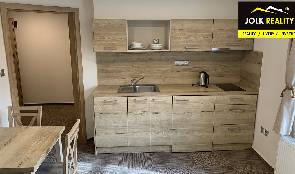 Prodej ubytovacího objektu 800 m², Šléglov – náhled fotky 19
