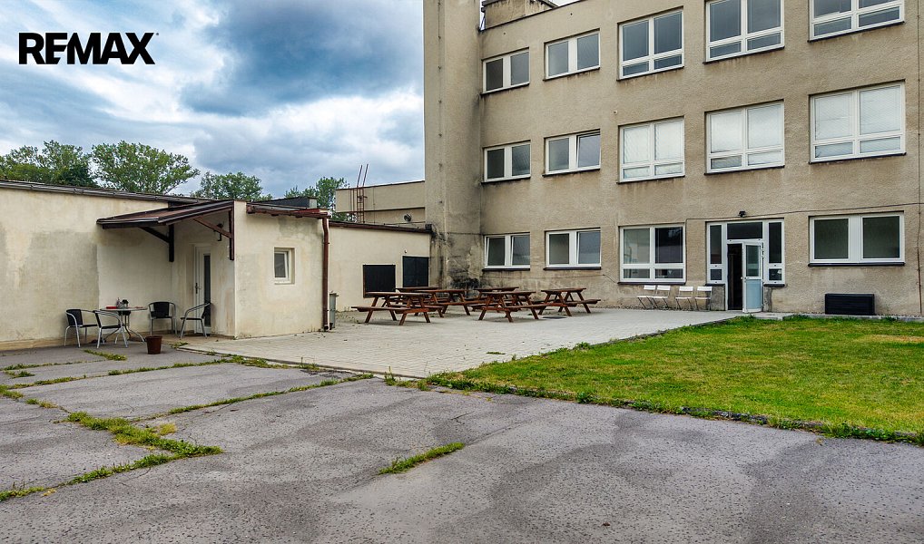 Prodej ubytovacího objektu 1 730 m², Jablonné v Podještědí – náhled fotky 43