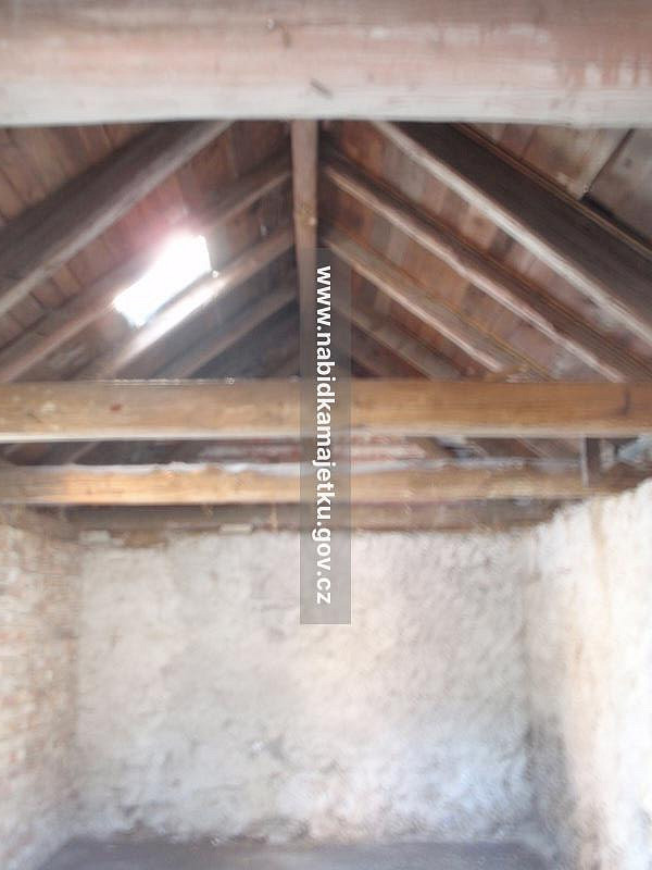 Květnov, pozemek st. p.č 19 (včetně budovy), p. p.č. 524 — photo 4