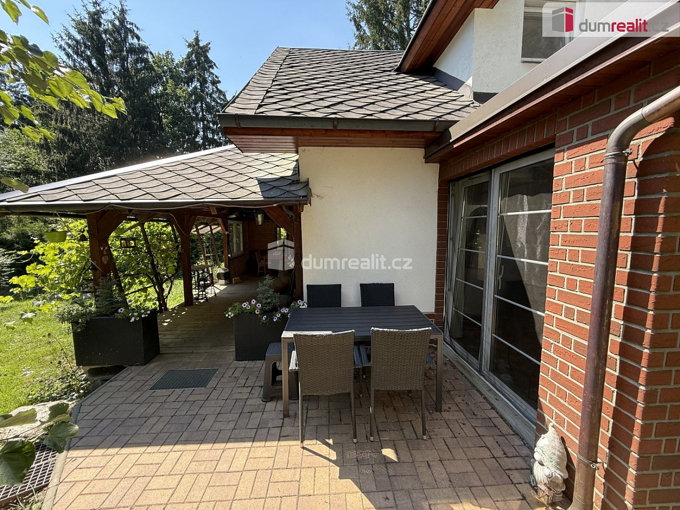 Prodej domu 120 m² s pozemkem 1 717 m²