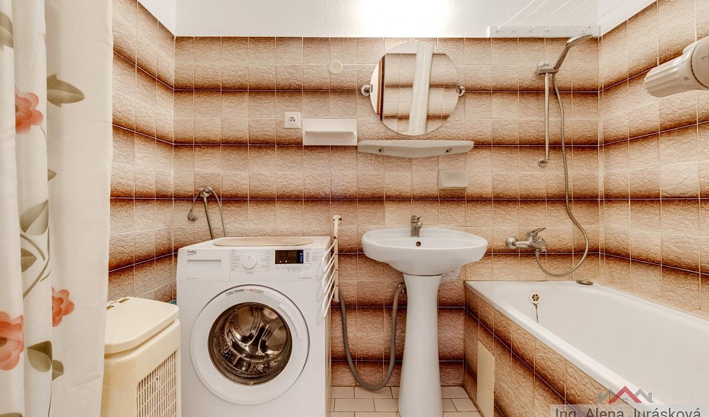 Prodej bytu 3+1 71 m², Klecany – náhled fotky 17