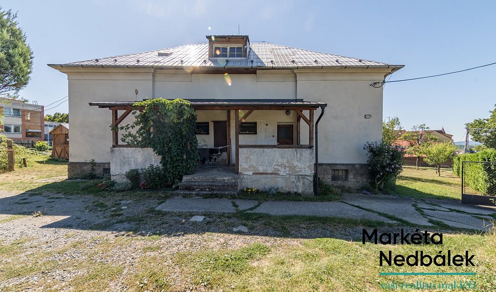 Prodej domu 190 m² s pozemkem 1 158 m², Lukov – náhled fotky 3