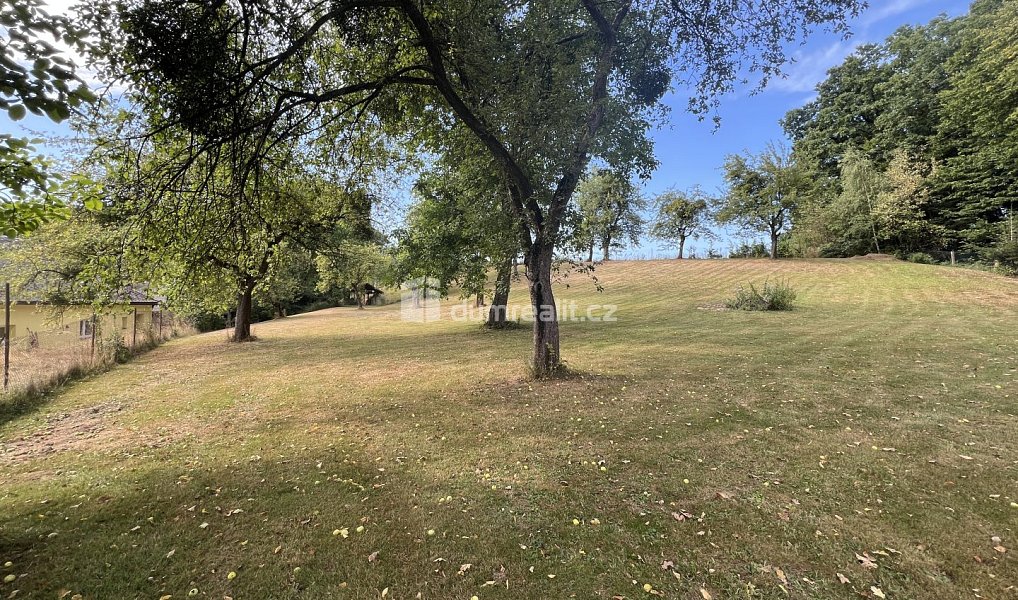 Prodej stavebního pozemku 3 574 m², Zašová – náhled fotky 3
