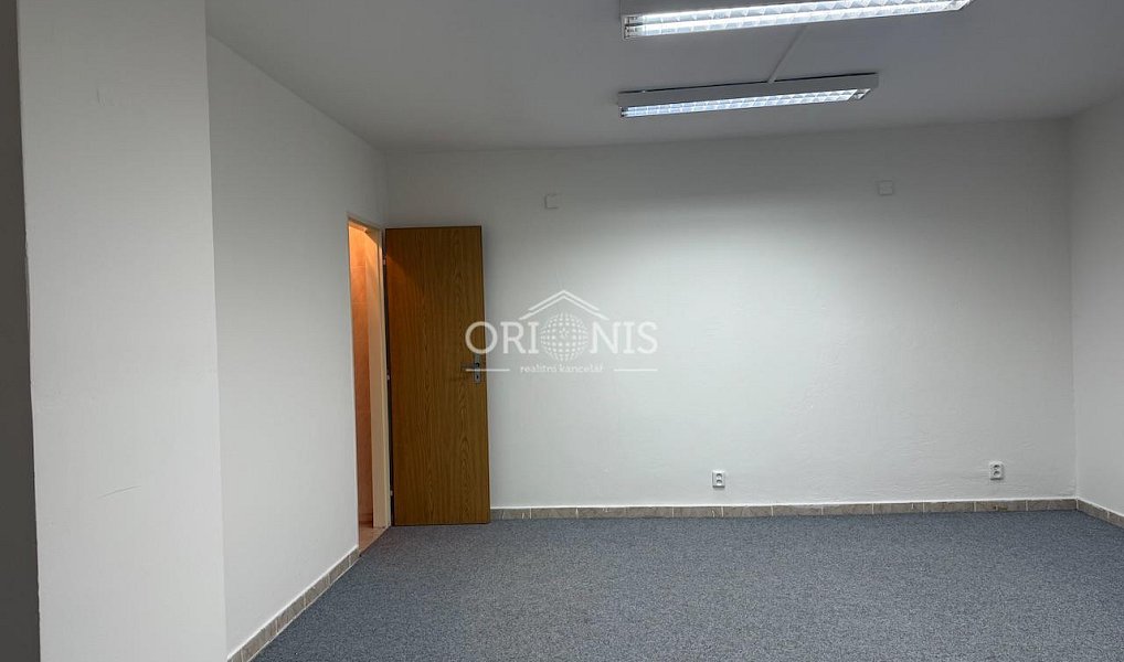 Pronájem obchodních prostor 100 m², Chomutov – náhled fotky 7