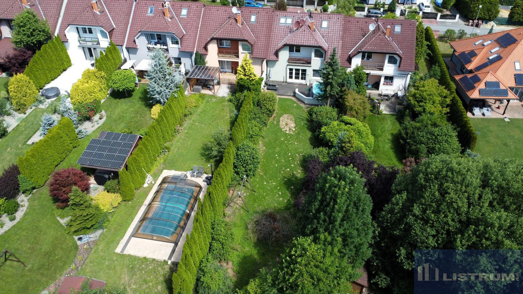 Prodej domu 222 m² s pozemkem 581 m² – fotografie 3