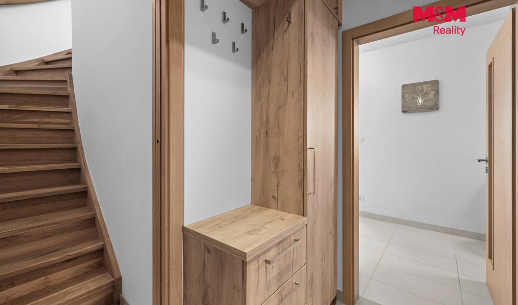 Prodej bytu 3+kk 83 m², Kladno – náhled fotky 11