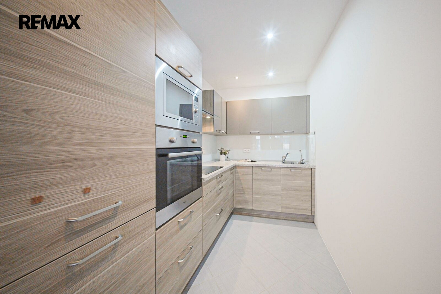 Prodej bytu 3+kk 67 m² – fotografie 3