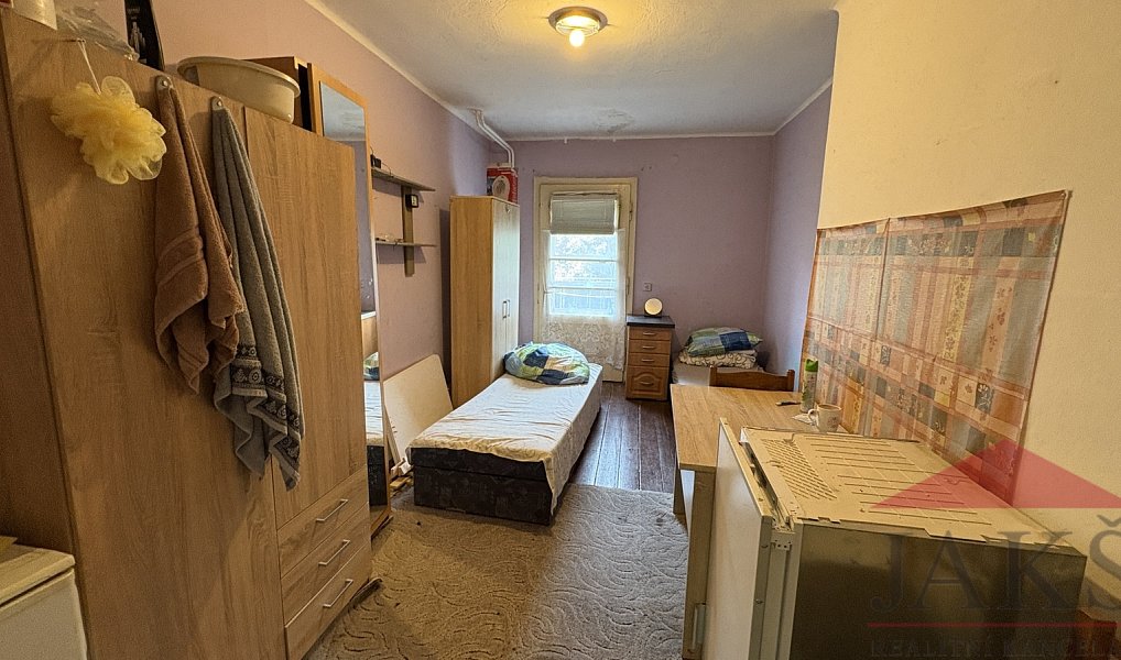 Prodej domu 365 m² s pozemkem 1 211 m², Petrovice u Sušice – náhled fotky 13