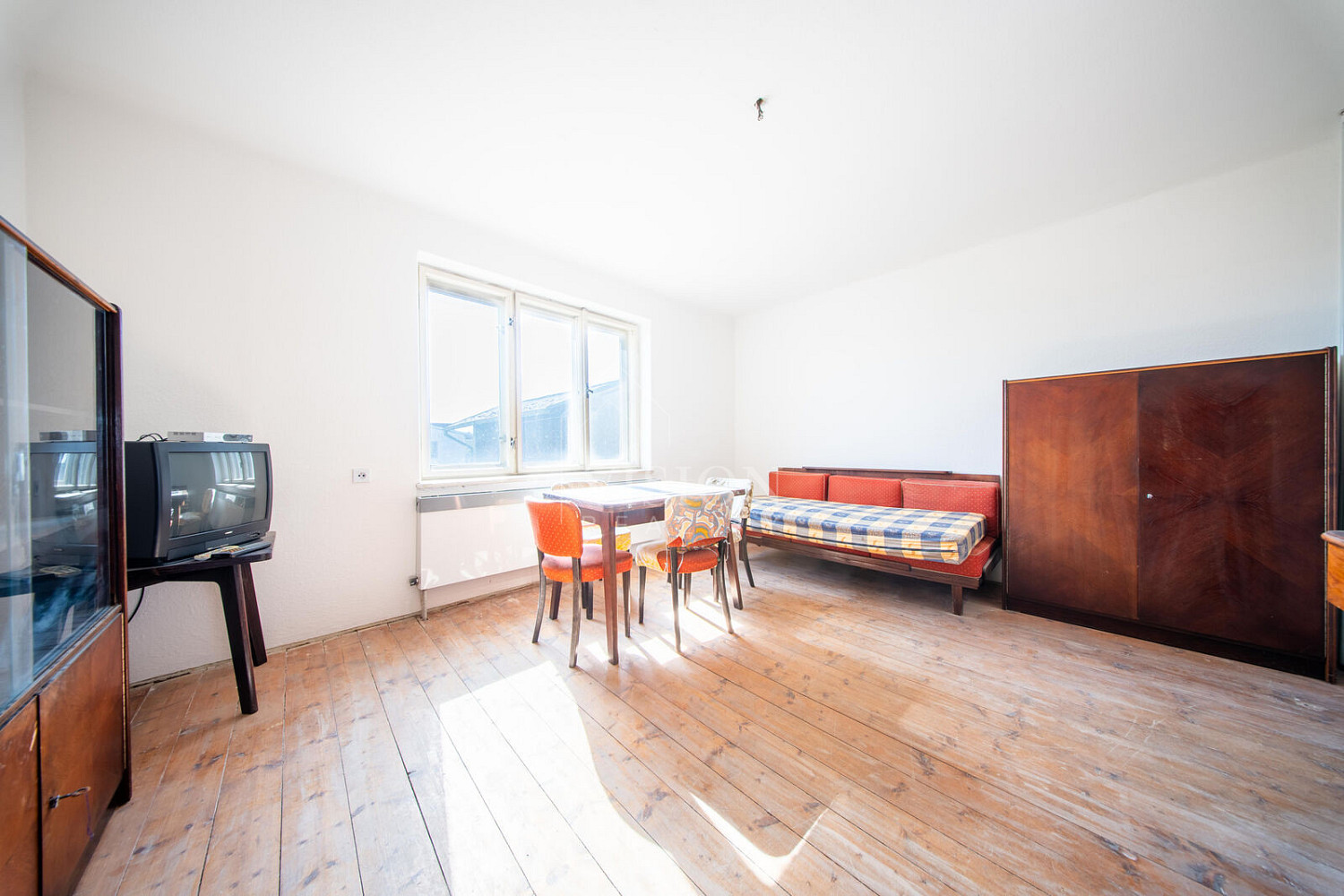 Prodej domu 97 m² s pozemkem 943 m² – fotografie 4
