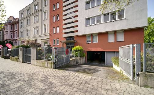 Pronájem bytu 2+kk 49 m², Dvořákova, Plzeň - Jižní Předměstí