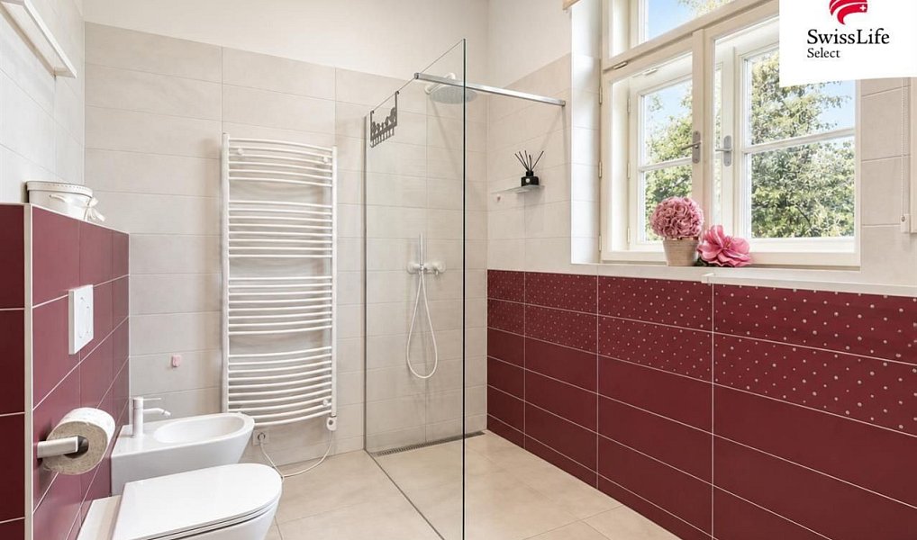 Prodej domu 290 m² s pozemkem 991 m², Znojmo – náhled fotky 11