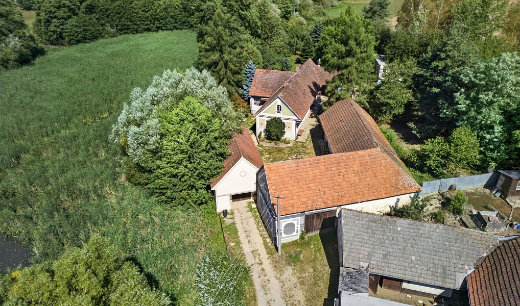 Prodej chaty/chalupy 120 m² s pozemkem 392 m², Tučapy – náhled fotky 2