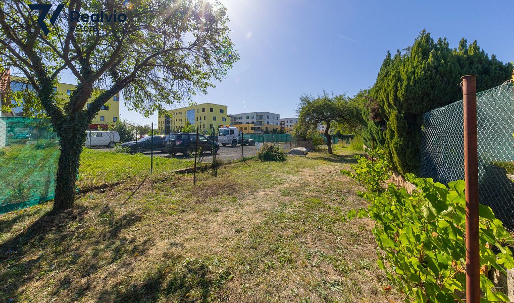 Prodej stavebního pozemku 433 m², Brno – náhled fotky 10