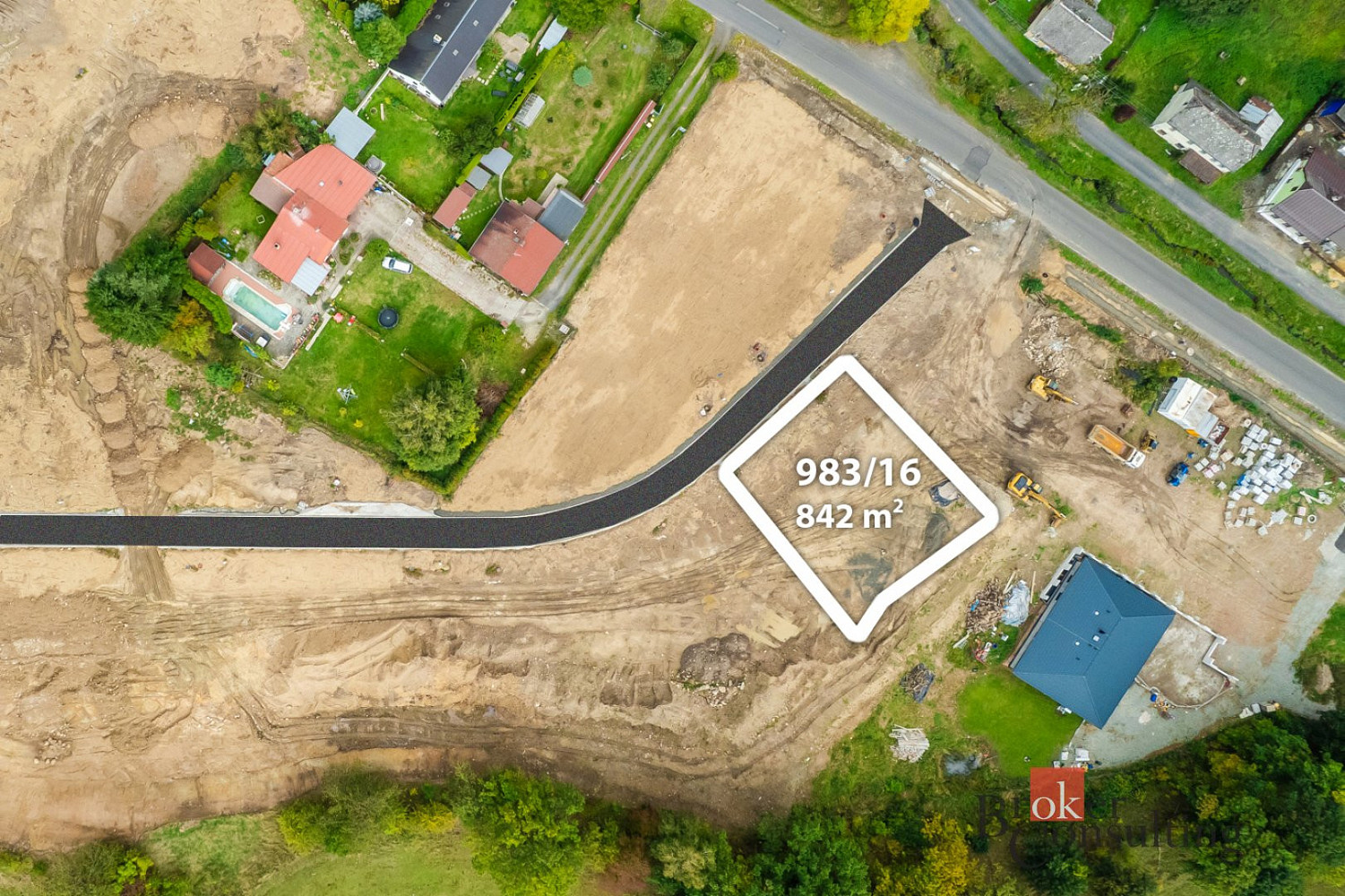 Prodej stavebního pozemku 842 m² – fotografie 4