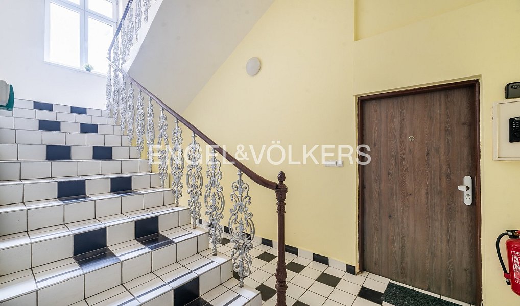 Pronájem komerčního objektu (jiného typu) 93 m², Praha – náhled fotky 2