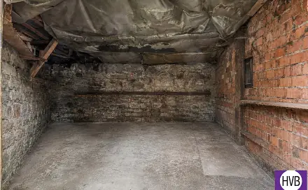 Prodej garáže 25 m2 na pozemku 32 m2, osobní vlastnictví, Benešov - Mrač, Mrač, okres Benešov