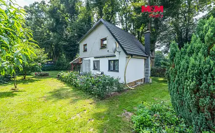 Prodej chaty/chalupy 100 m² s pozemkem 1 040 m², Lipová, Lštění - Zlenice, okres Benešov