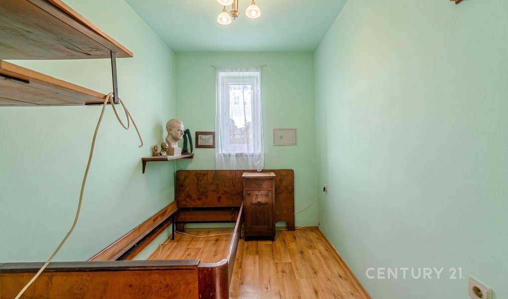 Prodej domu 128 m² s pozemkem 1 943 m², Ženklava – náhled fotky 17
